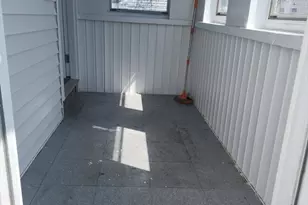 137 Cobb St, Springfield, MA 01119 - Photo 27