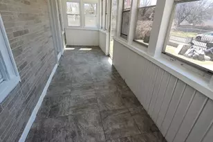 137 Cobb St, Springfield, MA 01119 - Photo 7