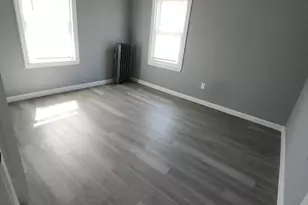 137 Cobb St, Springfield, MA 01119 - Photo 23