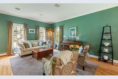 35 Fairbanks Drive, Wrentham, MA 02093 - Photo 5