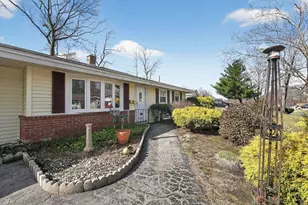 269 Jon Dr, Brockton, MA 02302 - Photo 3