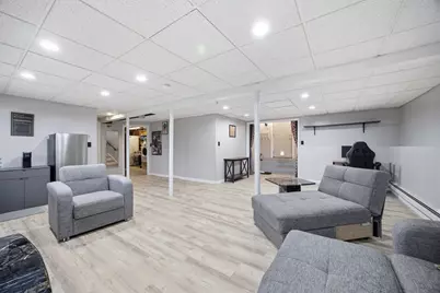 970 Crescent St, Brockton, MA 02302 - Photo 29