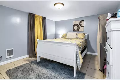 25 Kendall St, Lawrence, MA 01841 - Photo 13