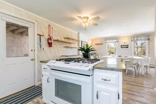 25 Oakwood Rd, Eastham, MA 02642 - Photo 15