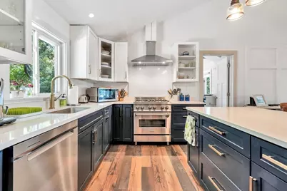 21 Green Acres Ln, Sandwich, MA 02644 - Photo 9