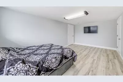 222 E Main St, Georgetown, MA 01833 - Photo 15