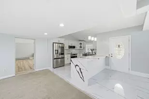 222 E Main St, Georgetown, MA 01833 - Photo 5