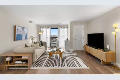 3920 Mystic Valley Pkwy #704, Medford, MA 02155 - Photo 5