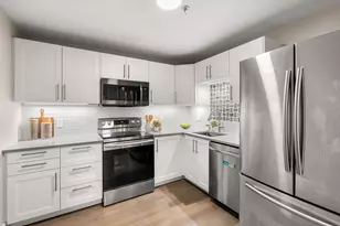 3920 Mystic Valley Pkwy, Medford, MA 02155 - Photo 11