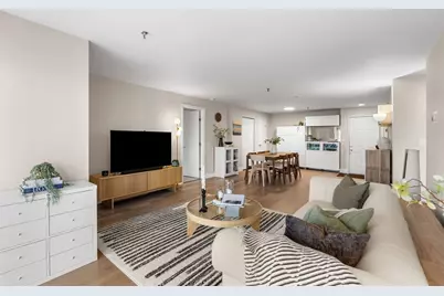 3920 Mystic Valley Pkwy #704, Medford, MA 02155 - Photo 5
