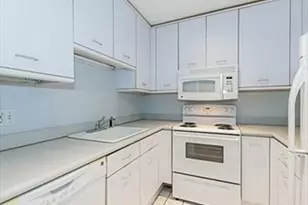 416 Marlborough, Boston, MA 02116 - Photo 3
