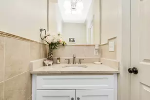 50 Rowe St, Newton, MA 02466 - Photo 15