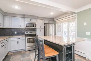 27 E Circle Dr, East Longmeadow, MA 01028 - Photo 7