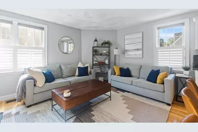 194 E St #1, Boston, MA 02127 - Photo 5