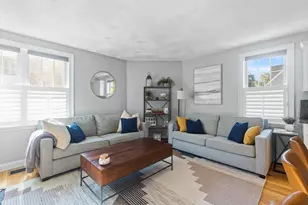 194 E St, Boston, MA 02127 - Photo 5