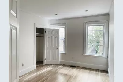 8 White Ave, Brookline, MA 02467 - Photo 13