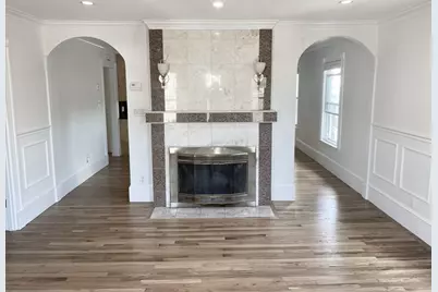 8 White Ave, Brookline, MA 02467 - Photo 29