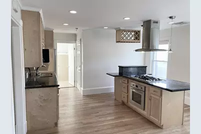 8 White Ave, Brookline, MA 02467 - Photo 35