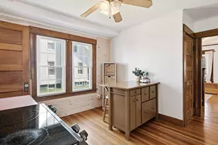 70 Hopkins Pl, Longmeadow, MA 01106 - Photo 15