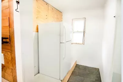 12 Cohasse St, Southbridge, MA 01550 - Photo 17