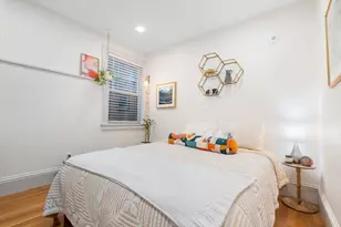 1762 Beacon St, Brookline, MA 02445 - Photo 7