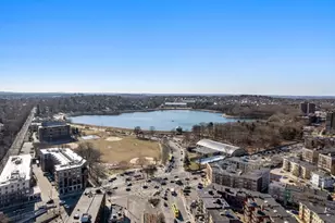 1762 Beacon St, Brookline, MA 02445 - Photo 15