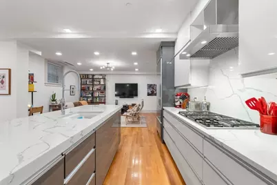 1762 Beacon St #1, Brookline, MA 02445 - Photo 3