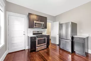 18 Peverell St, Boston, MA 02125 - Photo 13