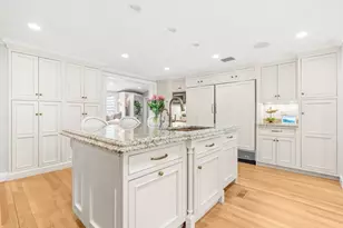 27 Radcliffe Rd, Wellesley, MA 02482 - Photo 7