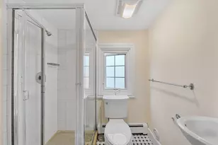 9 Kenway St, Cambridge, MA 02138 - Photo 25