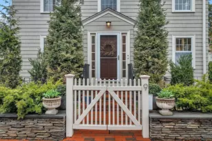 9 Kenway St, Cambridge, MA 02138 - Photo 3