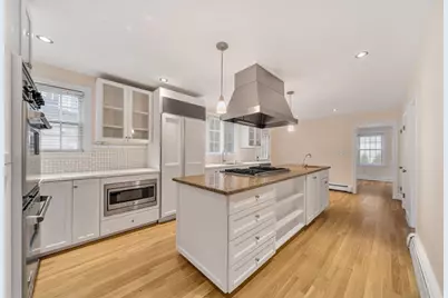 9 Kenway St, Cambridge, MA 02138 - Photo 15
