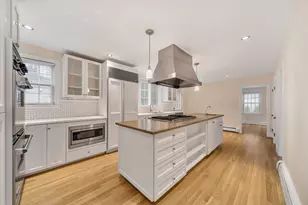 9 Kenway St, Cambridge, MA 02138 - Photo 15