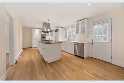 9 Kenway St, Cambridge, MA 02138 - Photo 13