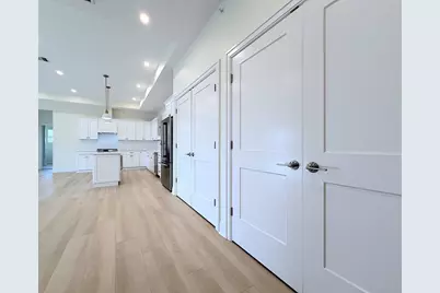 90 E Central St #304, Franklin, MA 02038 - Photo 5