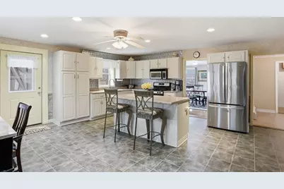 30 Dahlia, Littleton, MA 01460 - Photo 3