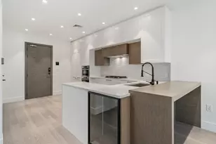 69 Walnut St, Brookline, MA 02445 - Photo 5