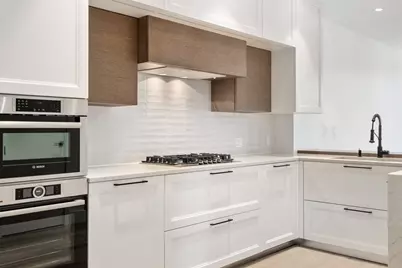 69 Walnut St #1, Brookline, MA 02445 - Photo 3