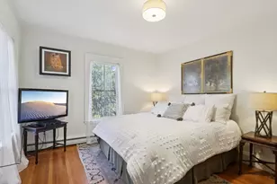 35 Frances St, Melrose, MA 02176 - Photo 21