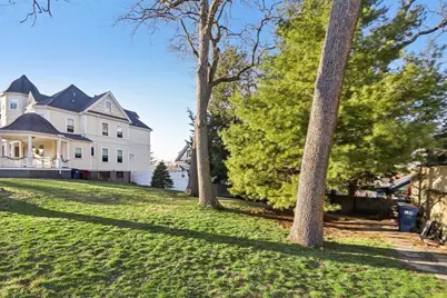35 Frances St, Melrose, MA 02176 - Photo 31