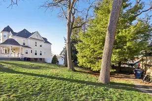 35 Frances St, Melrose, MA 02176 - Photo 31