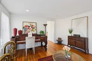 35 Frances St, Melrose, MA 02176 - Photo 7