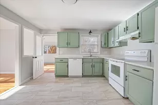 3 S Central St, Milford, MA 01757 - Photo 11