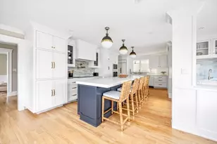 21 Middle St, Hingham, MA 02043 - Photo 7