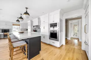 21 Middle St, Hingham, MA 02043 - Photo 3