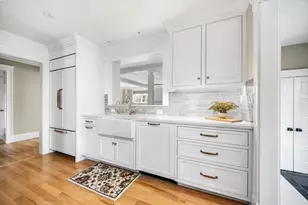 21 Middle St, Hingham, MA 02043 - Photo 9