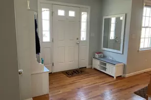 124 Pond St, Weymouth, MA 02190 - Photo 3