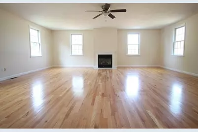 124 Pond St, Weymouth, MA 02190 - Photo 17