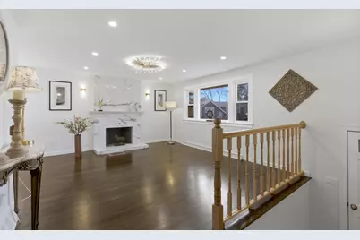 607 Turnpike St, Stoughton, MA 02072 - Photo 9