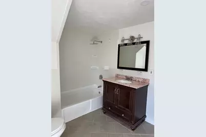 16 Cottage St #2, Lynn, MA 01905 - Photo 17